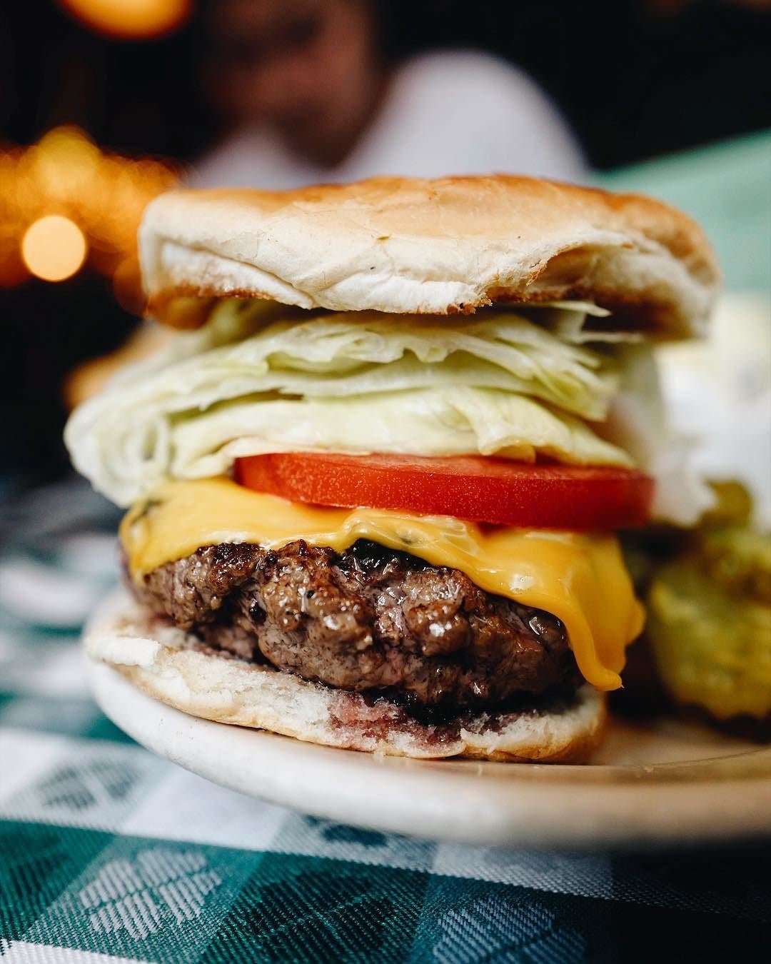 J.G. Melon New York a MICHELIN Guide Restaurant