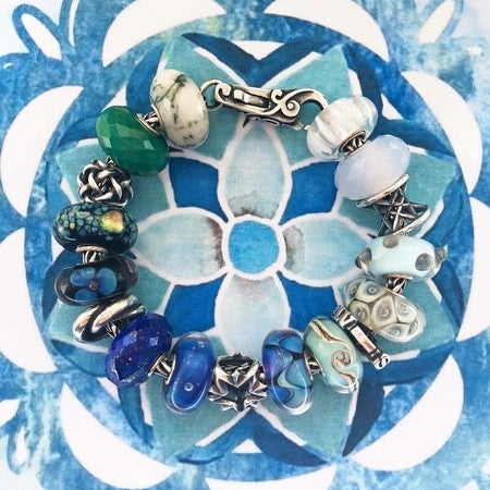 trollbeads フェルドスパームーンストーン ② Soul of Waves Bead | Trollbeads UK