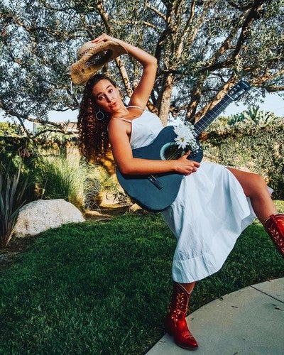 ariat desert holly boots