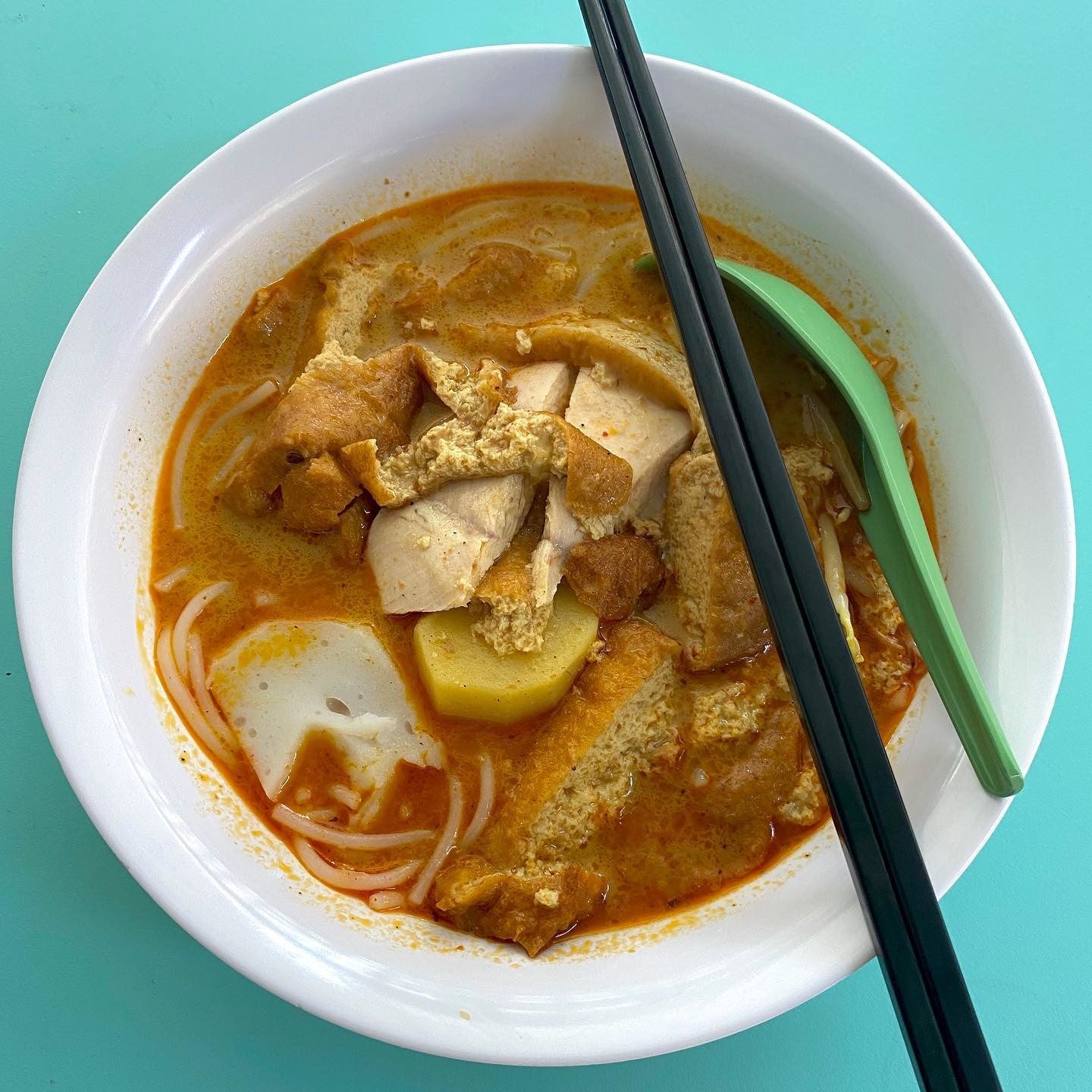 Hock Hai Hong Lim Curry Chicken Noodle Singapore A Michelin Guide Restaurant