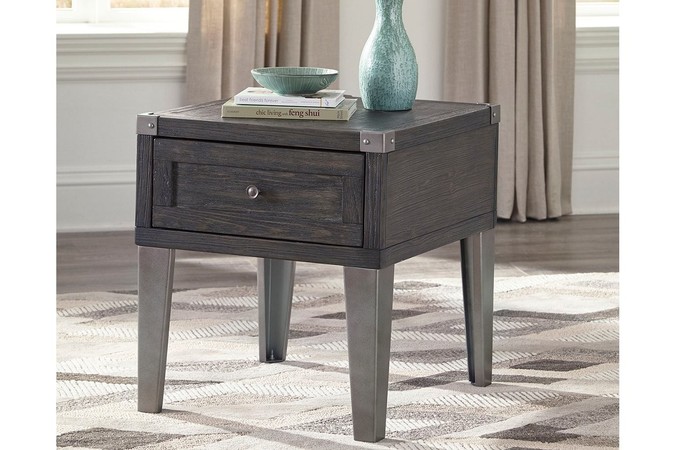 Todoe End Table with USB Ports & Outlets | Ashley