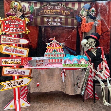 Tent-Shaped Lollipop Stand | Oriental 