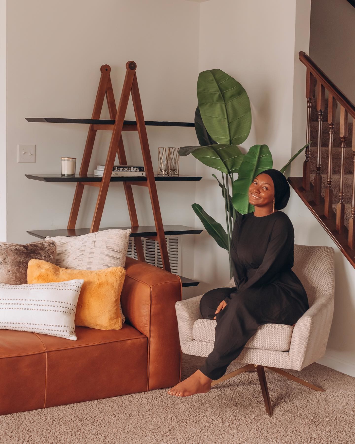 Mid Century Modern Lounge Chairs Article