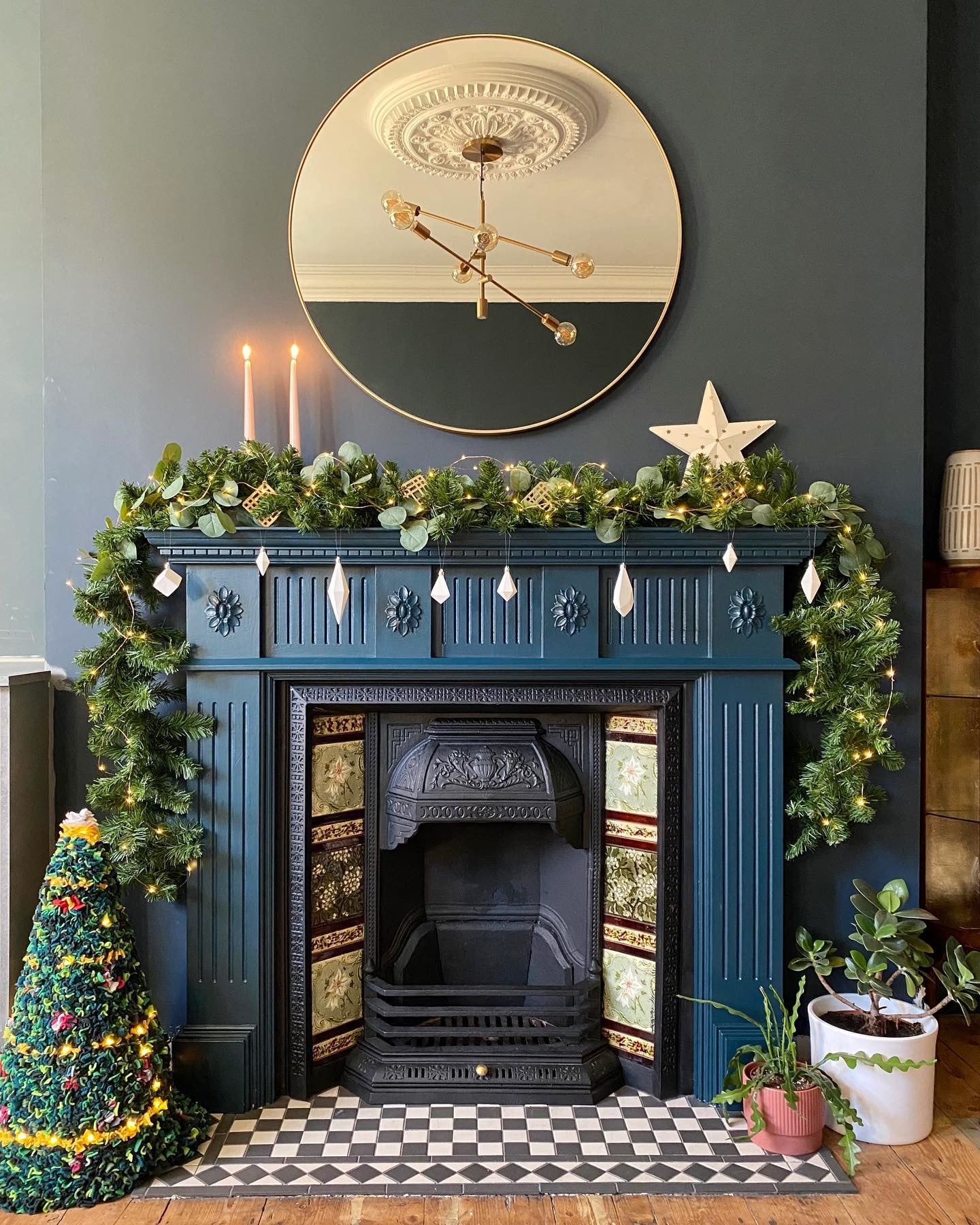 image by old.house.new.castle containing Hearth, Fireplace, Room, Living room, Home