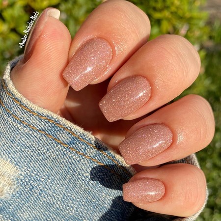D5 Bisou Revel Nail