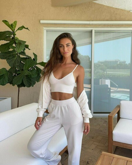 High-Waist Dreamy Wide Leg Pant - Ivory | Alo Yoga