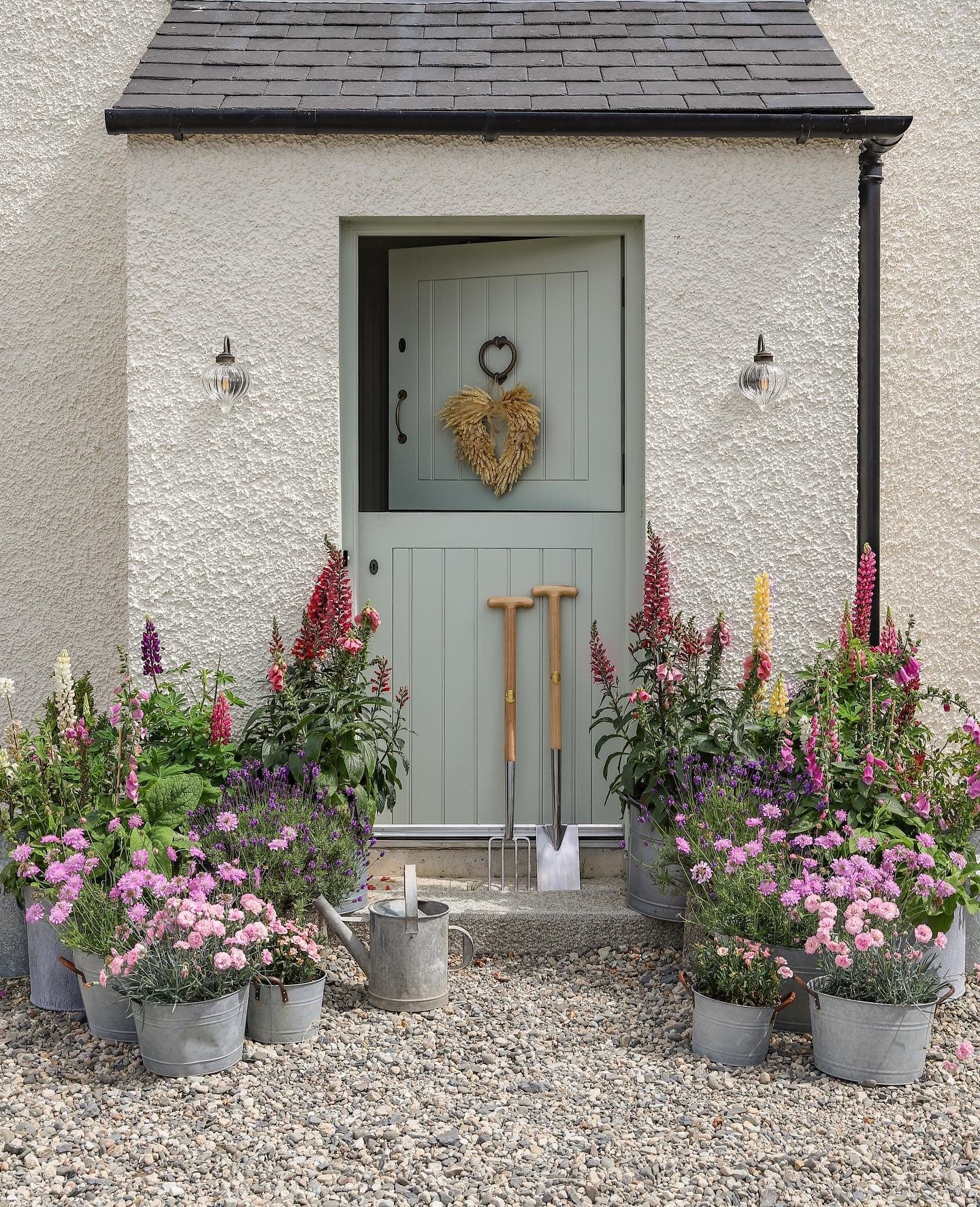 Pointing No.2003 Exterior Masonry Exterior Walls Paint Exterior