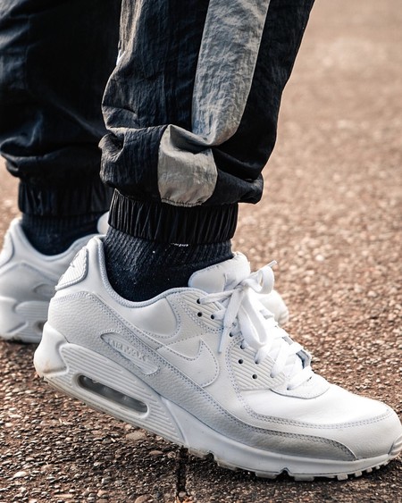 Buy Air Max 90 LTR Men's Shoes White/White/White Nike Kuwait