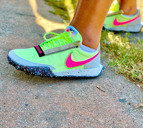 USA限定Sale!! NIKE Women's Waffle Racer CRATER Sneaker Nike Women's Waffle Racer Crater Casual Sneakers from Finish