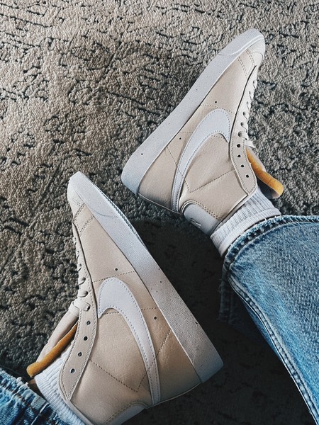 nike blazer mid desert sand