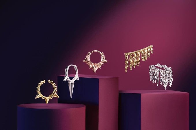 [MARIA TASH] 粒状トリプル スパイク 14K ゴールド イヤー カフ Granulated Triple Short Spike Tash Cuff Earring | MARIA TASH