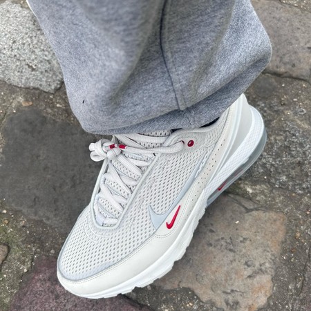 air max 98 summit white on feet