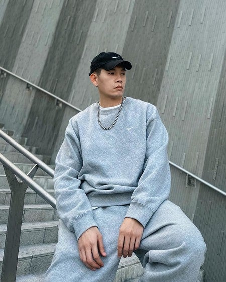 NIKE POCARI SWEAT 上下セット S Buy Nike Solo Swoosh Men's Fleece Crew - Black/White | Nike