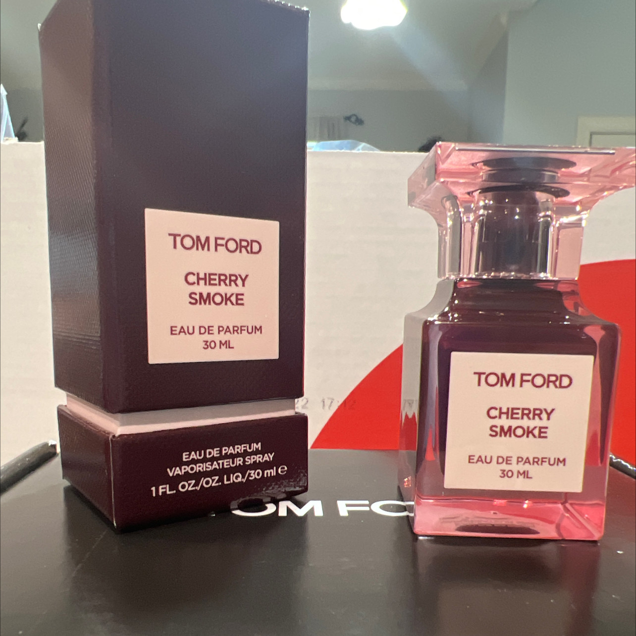 Cherry Smoke Eau de Parfum Fragrance - TOM FORD | Sephora