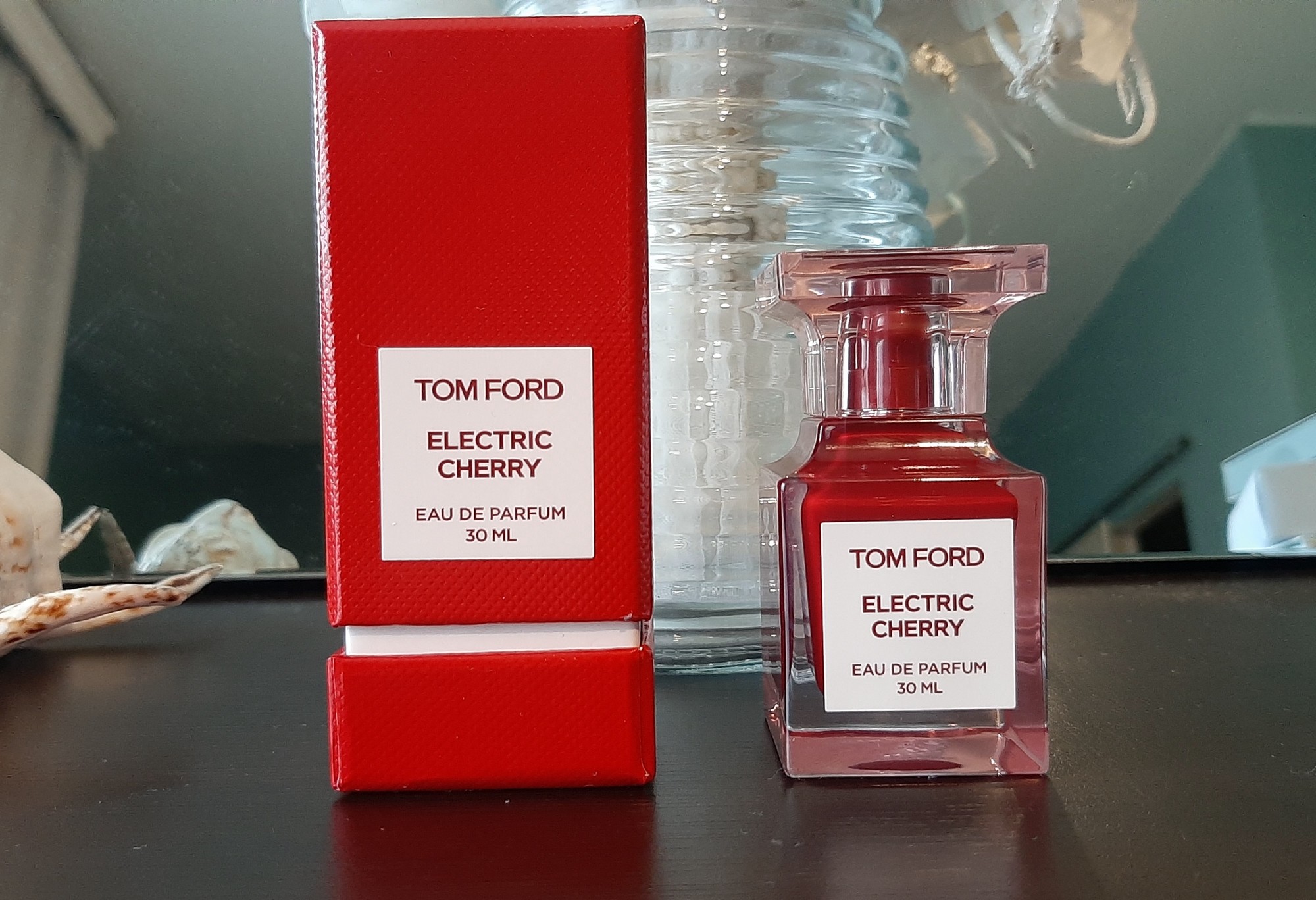 Electric Cherry Eau de Parfum Fragrance - TOM FORD