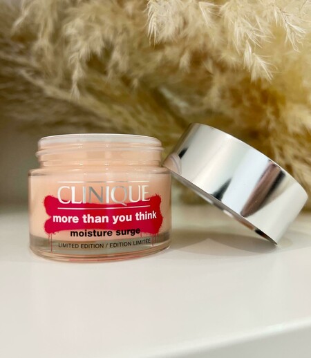 イーブン ベター ブライター ミルキー ローション〈医薬部外品