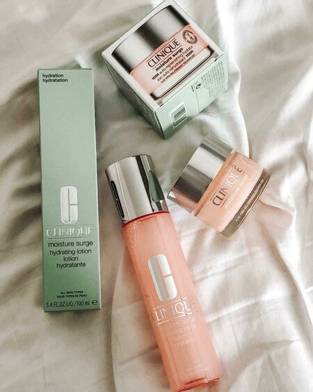 イーブン ベター ブライター ミルキー ローション〈医薬部外品