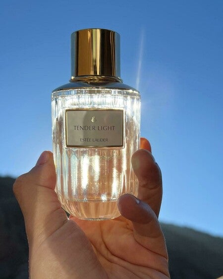 Tender Light Kadın Parfümü Eau de Parfum Spray - EDP | Estée Lauder