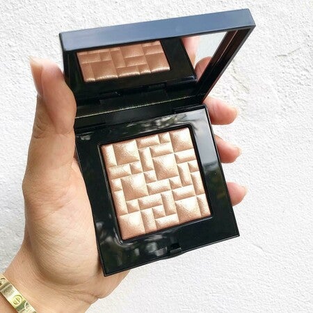 ハイライティング パウダー | ボビイ ブラウン Bobbi Brown 公式