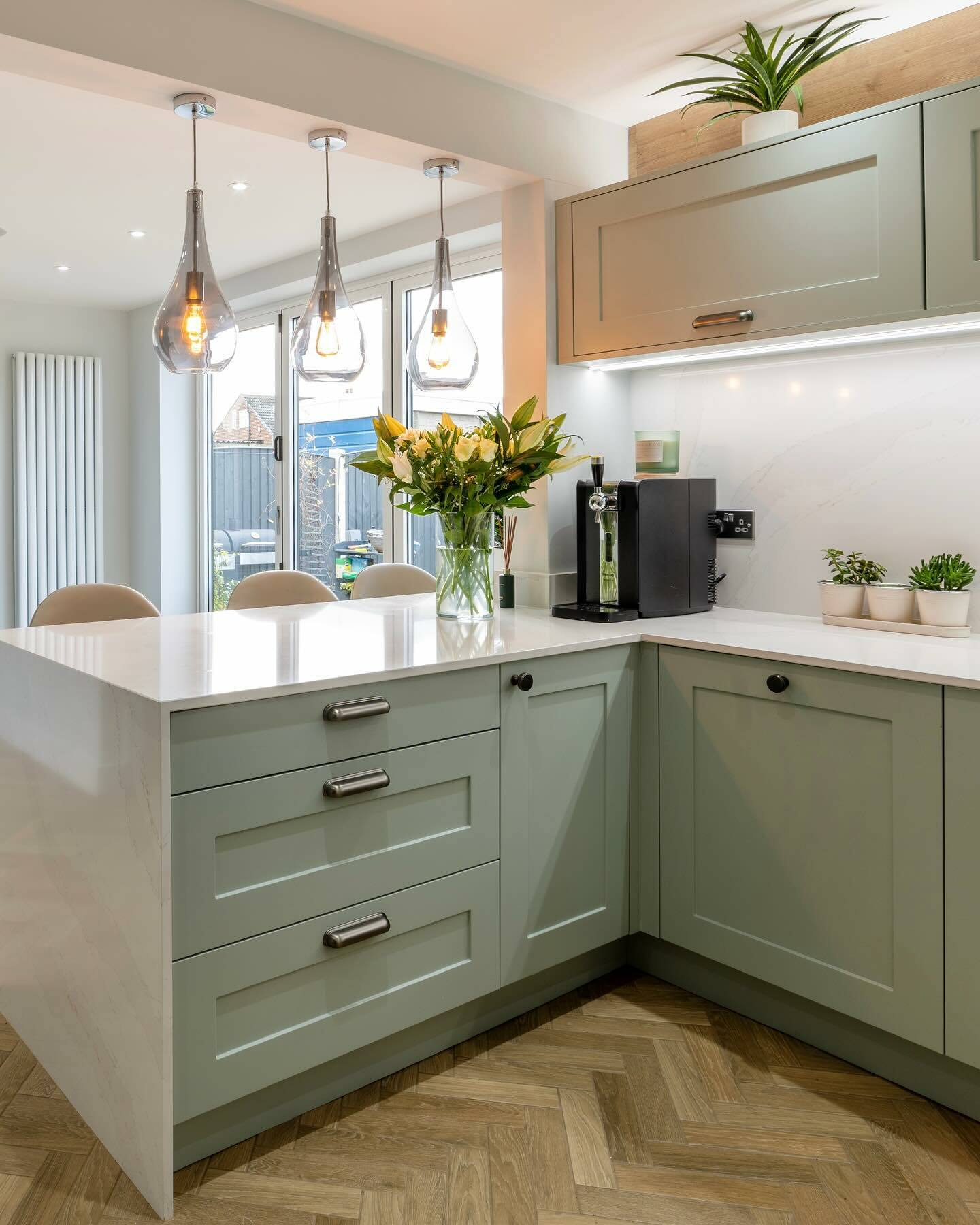 Mizzle No.266 Modern Eggshell Interior Wood, Metal & Concrete Paint Modern Eggshell Farrow