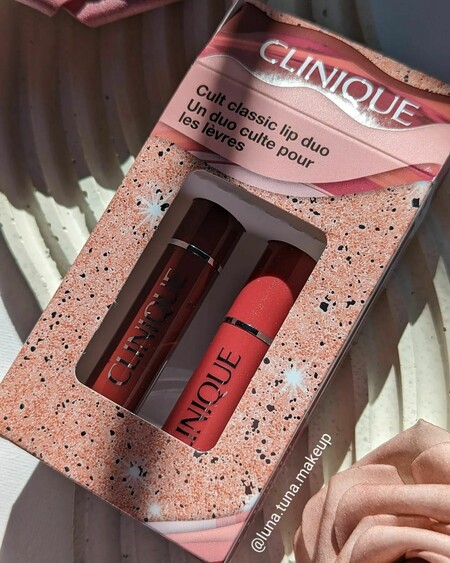 Limited Edition Packaging: Almost Lipstick in Black Honey or Pink