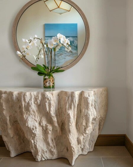 Camilla Fossiliz Clam Cnsl Tab | PALECEK