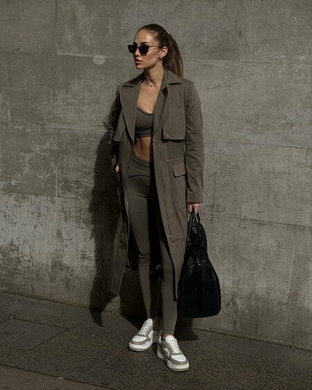 コート [Alo Yoga] Prime Trench Prime Trench - Toasted Almond | Alo Yoga