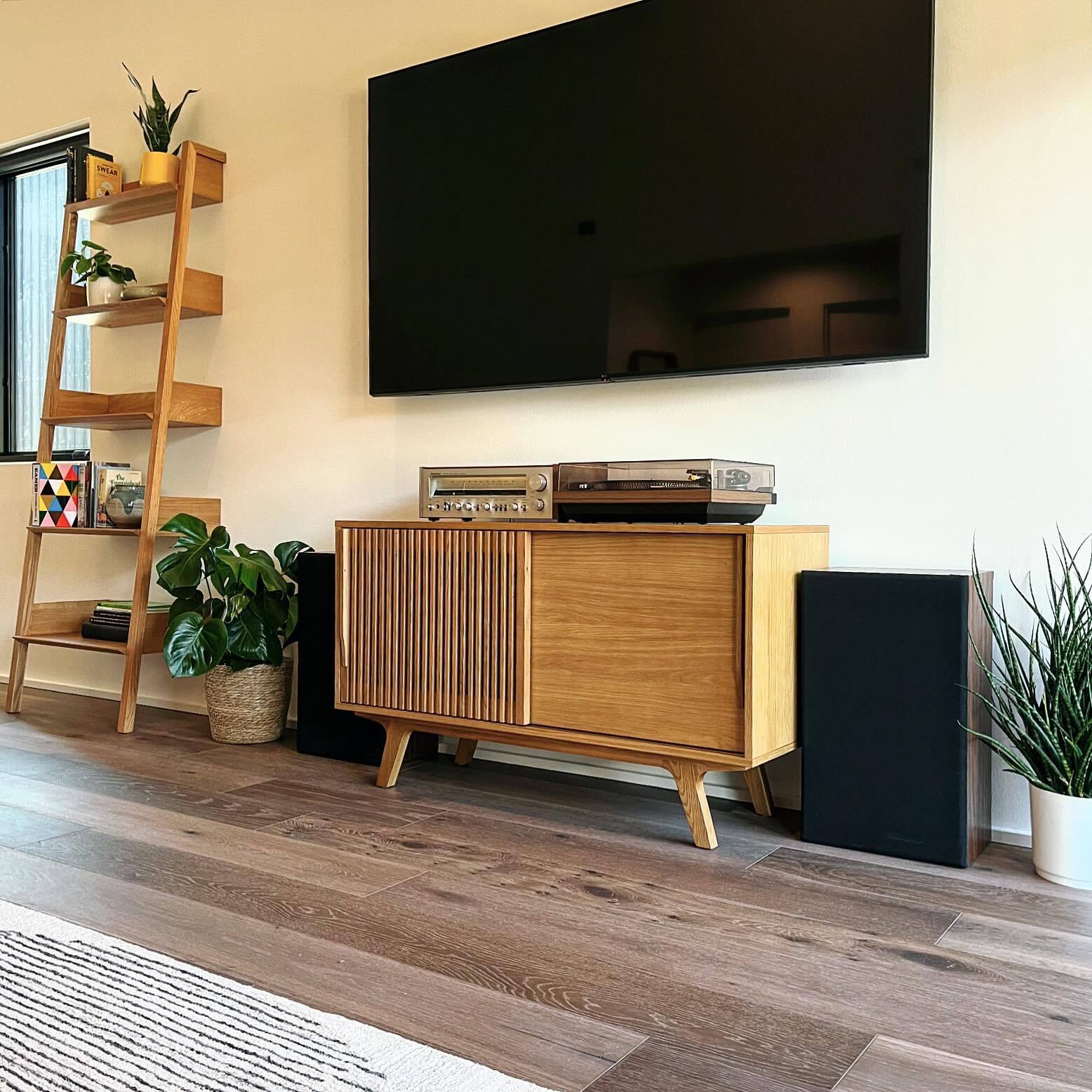 Jokuna American Oak Media Unit w/ Sliding Doors, Japandi Style