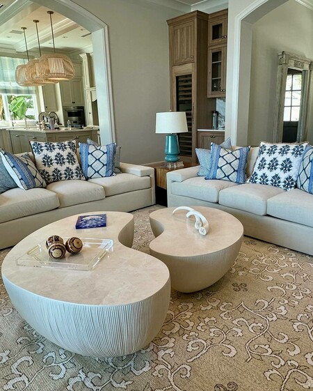 Calanova Outdoor Coffee Table Large | PALECEK