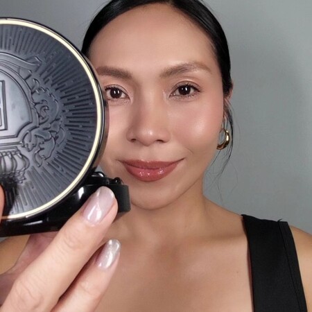 ウェイトレス スキン クッション ファンデーション SPF 40 (PA+++