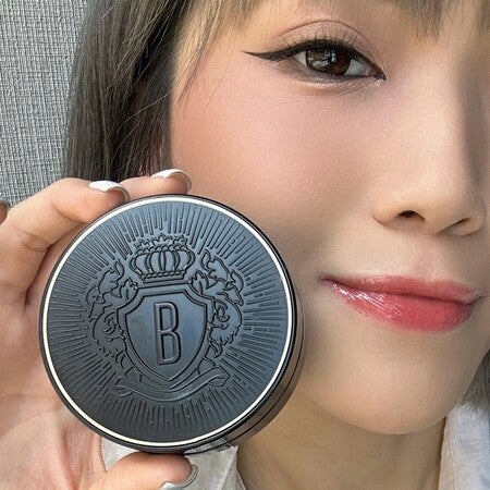 ウェイトレス スキン クッション ファンデーション SPF 40