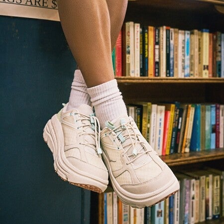 HOKA 国内発送 U ボンディ B3LS スニーカー ブルー ホカ ボンダイ B3 LS U BONDI HOKA 2025春夏新作 レディース