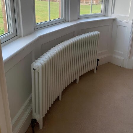 Nordic Oslo, Column Curved Bay Window Radiator, White, 500mm x
