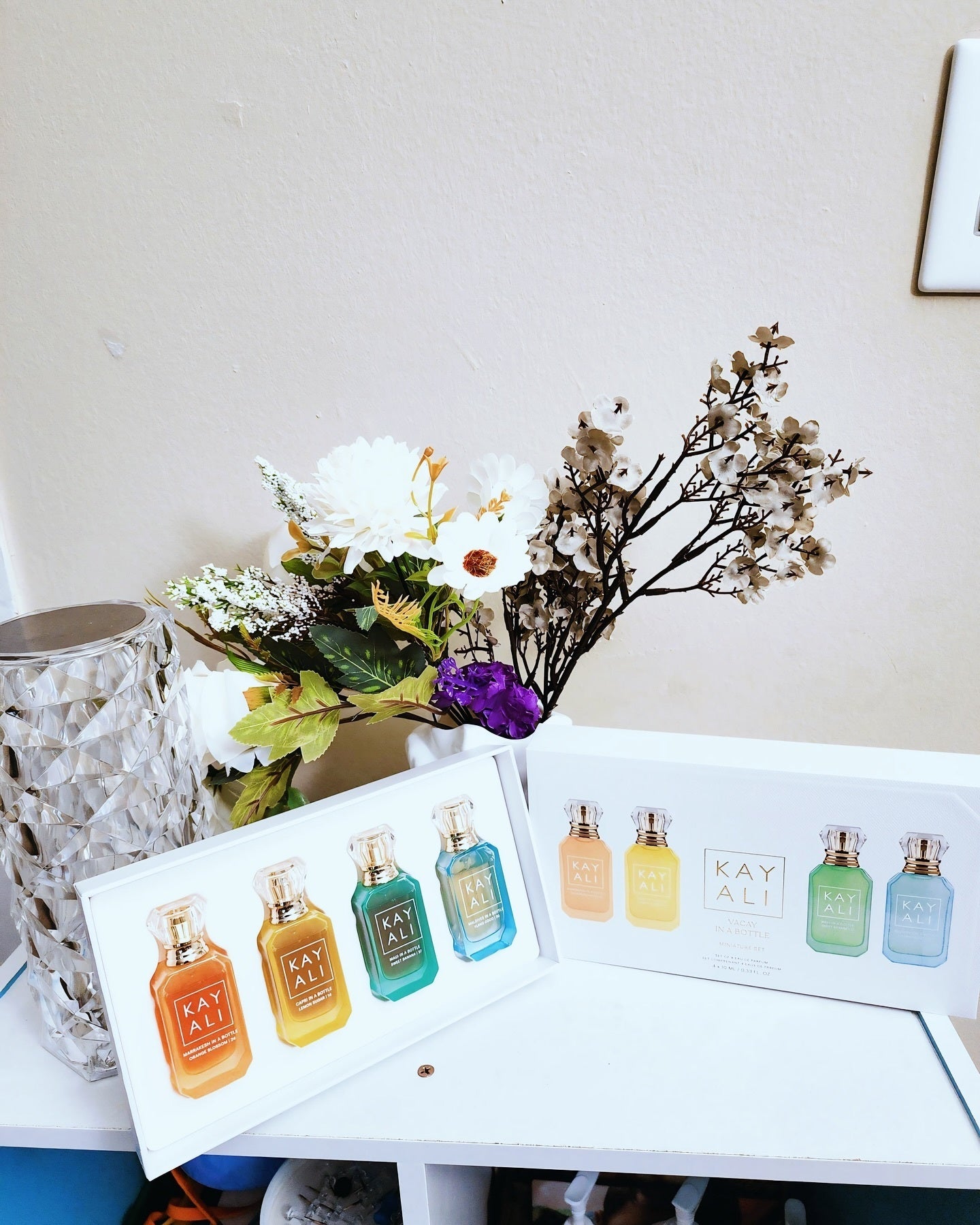 KAY ALI VACAY IN A BOTTLE ミニチュアセット 4本入り 【公式通販】