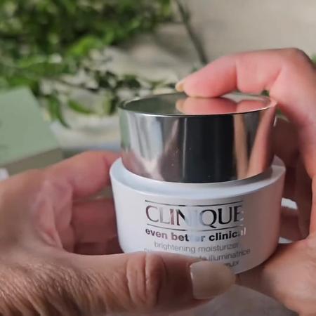 モイスチャー サージ 100H 50 ローション＆マスク セット 26