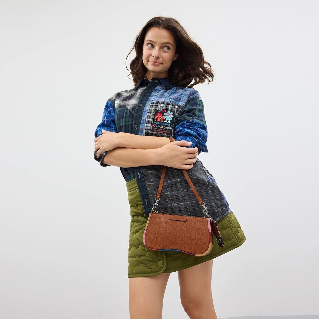 Small Wavy Shoulder Bag In Coachtopia Leather With Colorful