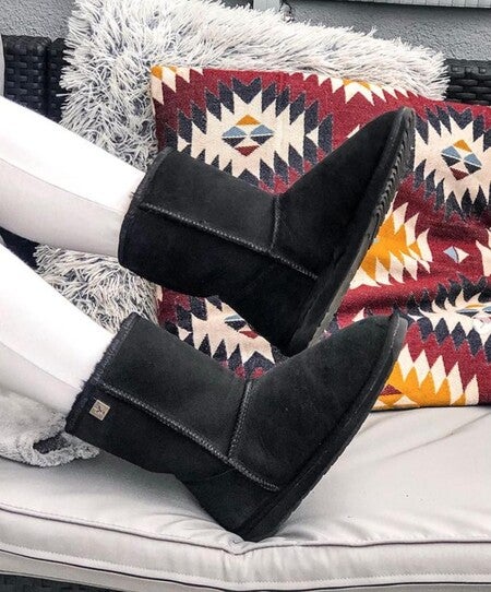 靴 EMU Australia Platinum Stinger Slim 7 EMU Platinum Stinger Slim Lo Shearling Boot in Mushroom