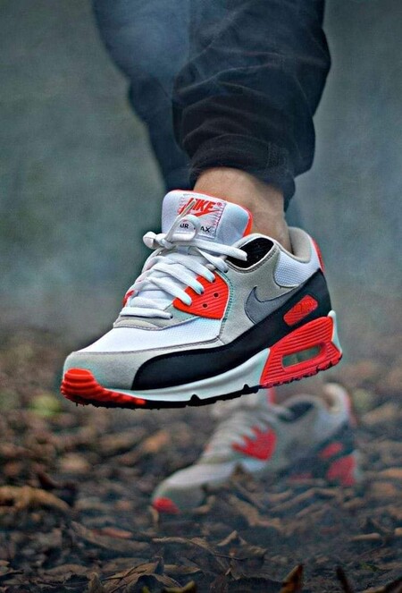 air max 90 remix on feet