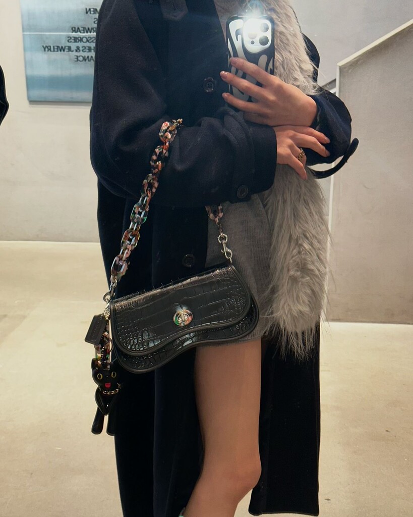 バッグ coachtopia Wavy Dinky Bag In Croc Embossed Coachtopia Leather | Coachtopia ™