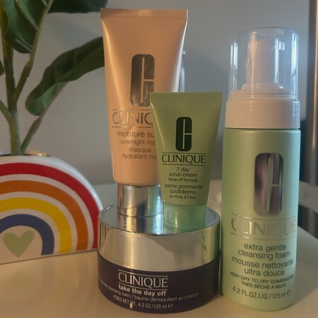 イーブン ベター ブライター ミルキー ローション〈医薬部外品