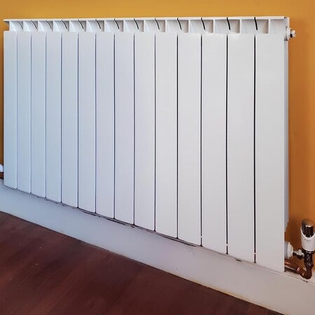 Nordic Beta, Designer Horizontal Radiator, Aluminium, White, 634mm - Main Image