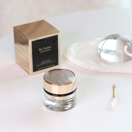 Re-Nutriv Ultimate Diamond Sculpted Transformation Creme