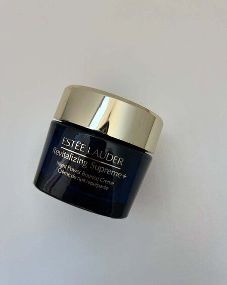 リニュートリィブ ラディアンス セラム クリーム メークアップ