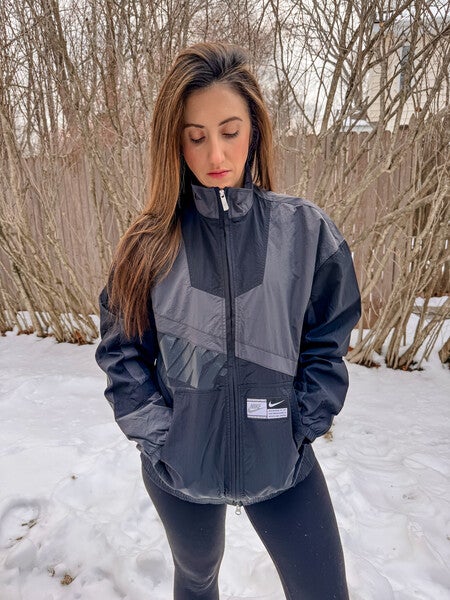 Buy Nike Sportswear Women's Oversized Woven Jacket - Anthracite
