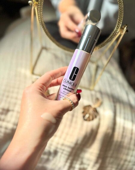 イーブン ベター ブライター ミルキー ローション〈医薬部外品