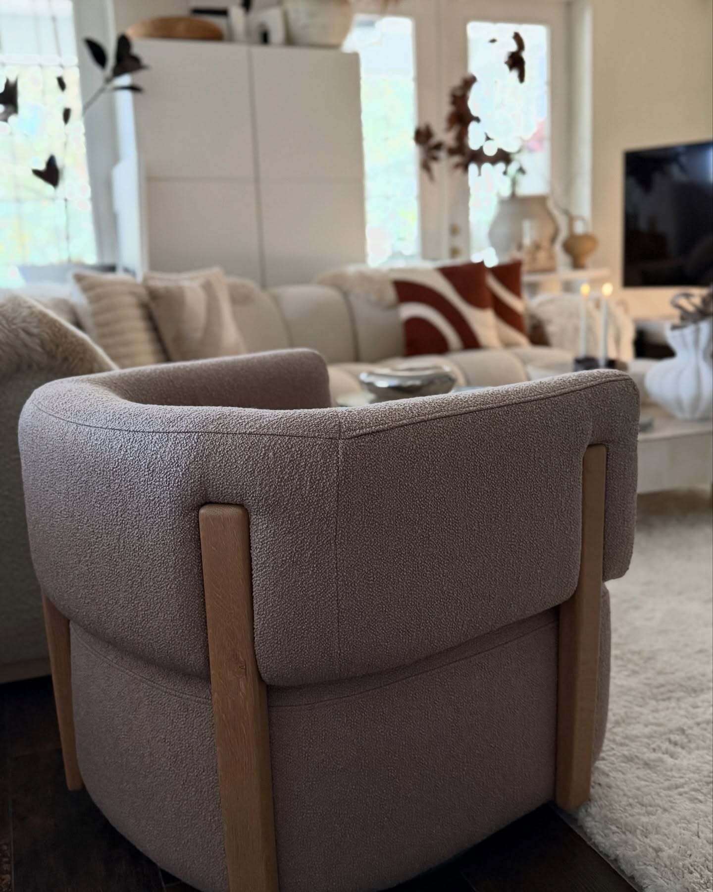 Julie Ivory Wool Bouclé Swivel Chair | Article