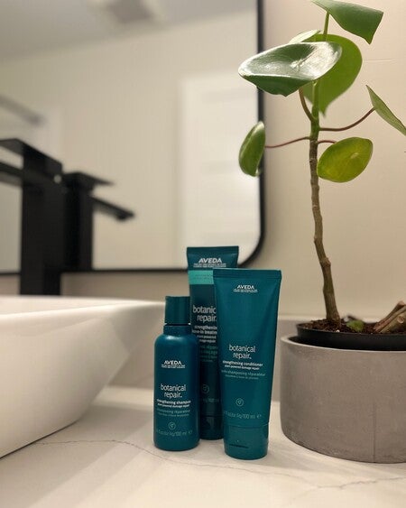 botanical repair™ strengthening leave-in treatment | Aveda