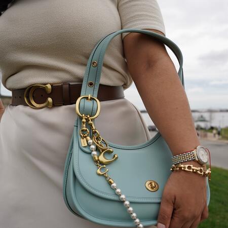 美しい色合い♪【Coach】Cashin  キャリークレセントバッグ COACH® | Cashin Carry Crescent Bag