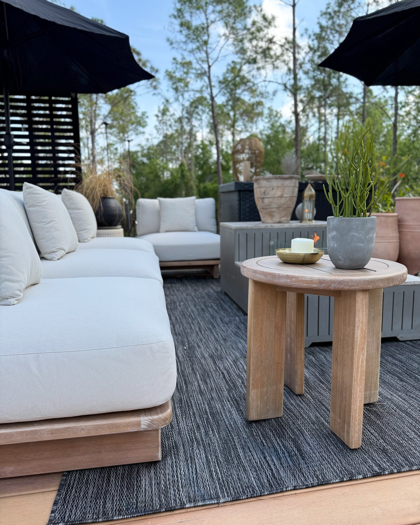 Daphne Dravite Ivory Solid Wood Outdoor Armless Modular Sofa | Article