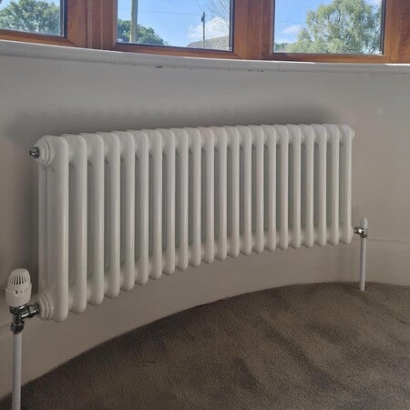 Nordic Oslo, Column Curved Bay Window Radiator, White, 600mm x